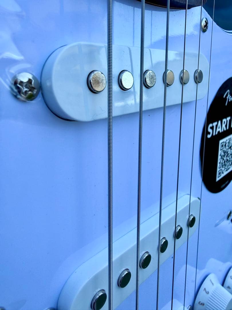 新品 Squier by Fender D,C Stratocaster