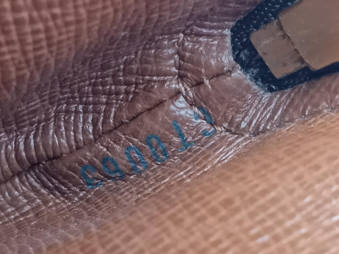 pinkyroseルイヴィトン ポルトモネロン ケース モノグラム