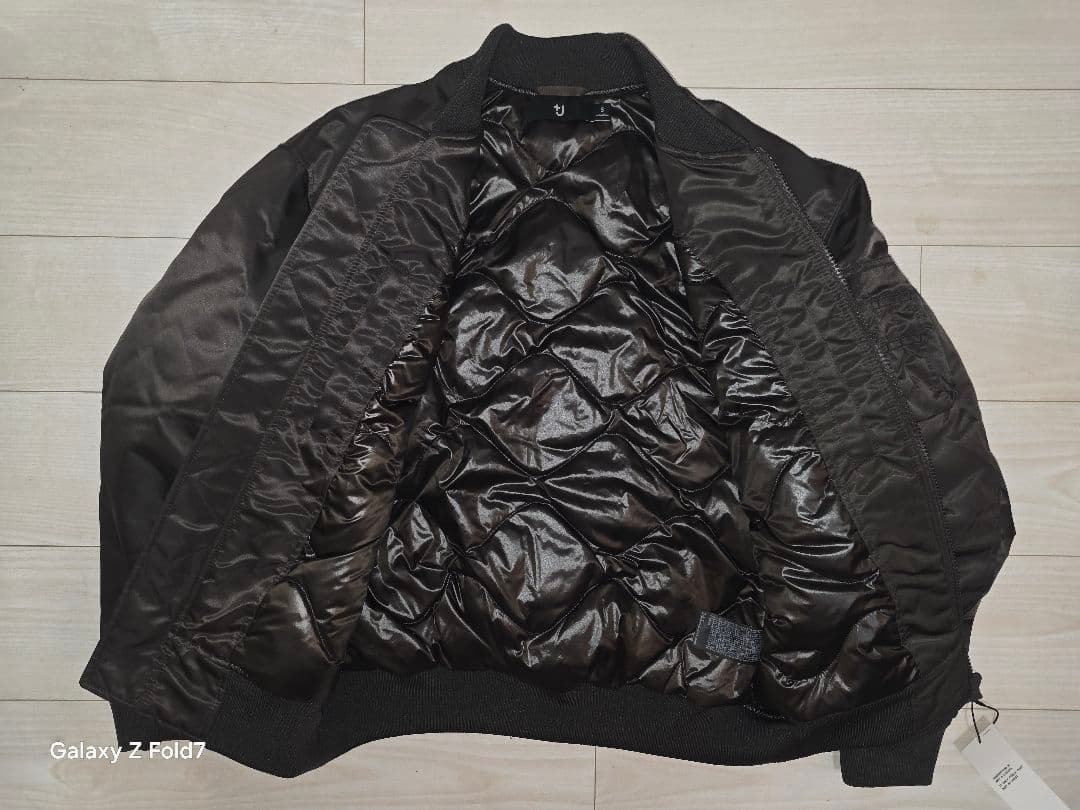 【新品未着用】ユニクロ　+J　ハイブリッドダウンオーバーサイズMA-1 グレー