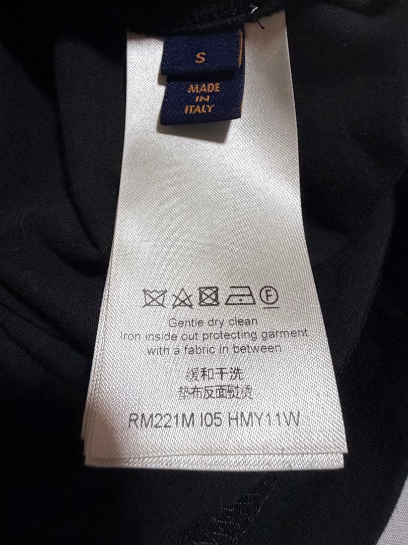 ルイ・ヴィトン エンブロイダリー　タートルネック　刺繍