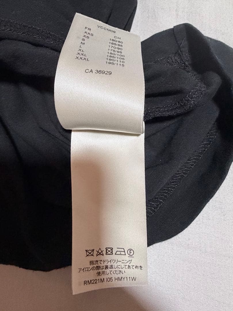 ルイ・ヴィトン エンブロイダリー　タートルネック　刺繍