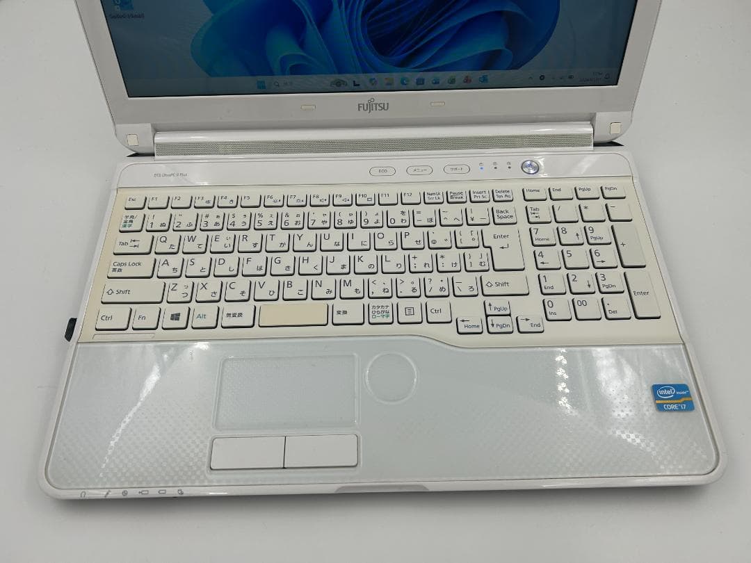 ノートパソコン windows11 オフィス付き core i5 AH54/HW