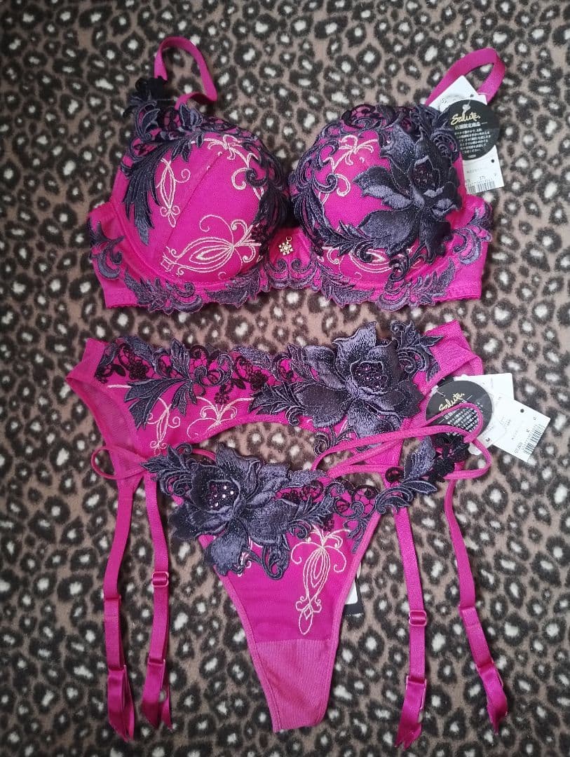 ワコール サルート 店舗限定 歌舞伎 78G