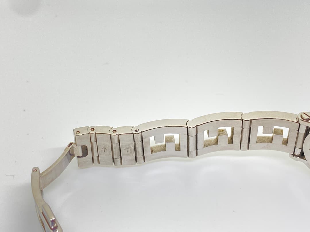 【保付・新品電池】フェンディ 6100L クアドロ ラウンド クォーツ シェル