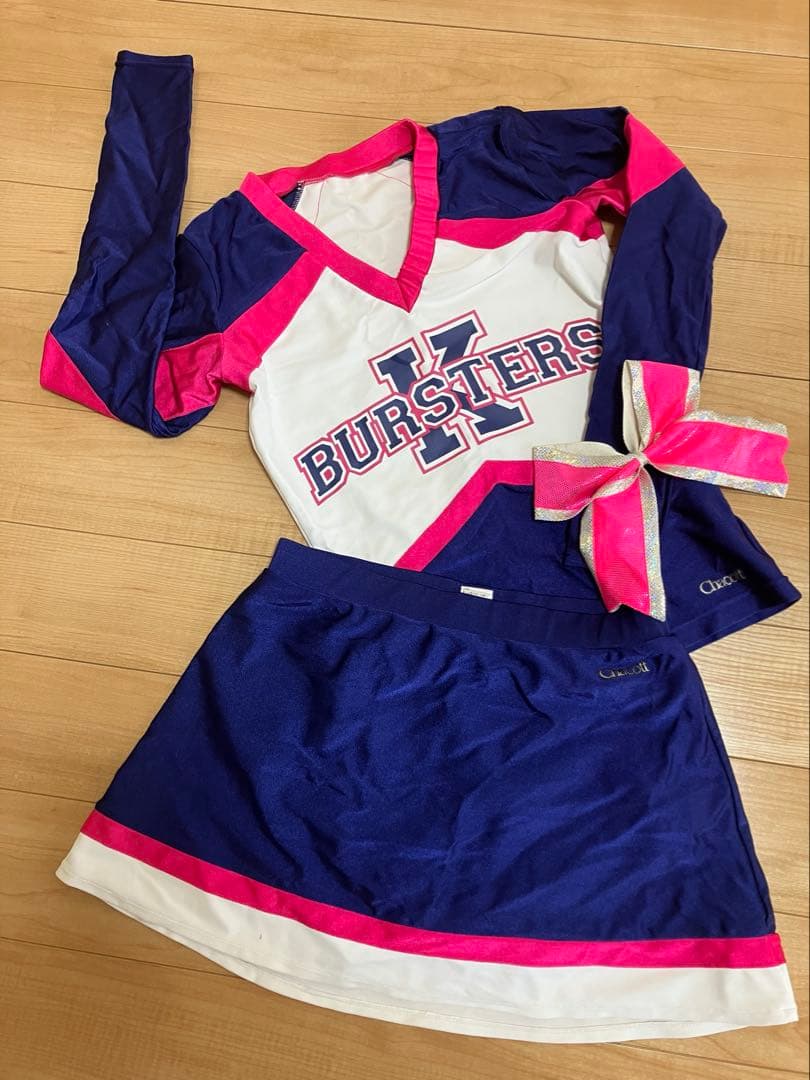 チアガール　ユニフォーム