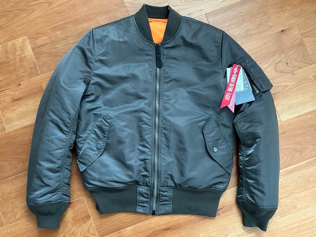 ALPHA INDUSTRIES MA-1 タイト 20004 RP.GRAY