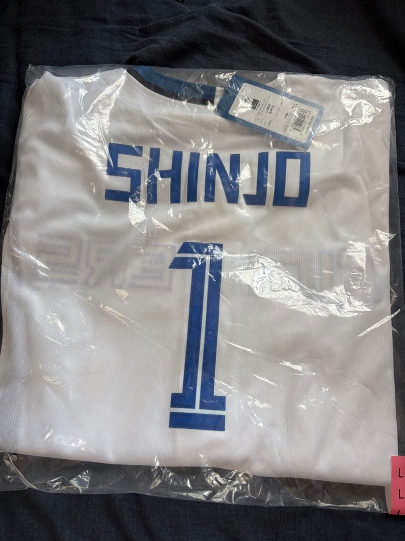 【新品未開封】北海道日本ハムファイターズ 新庄監督 ホームレプリユニフォーム　L