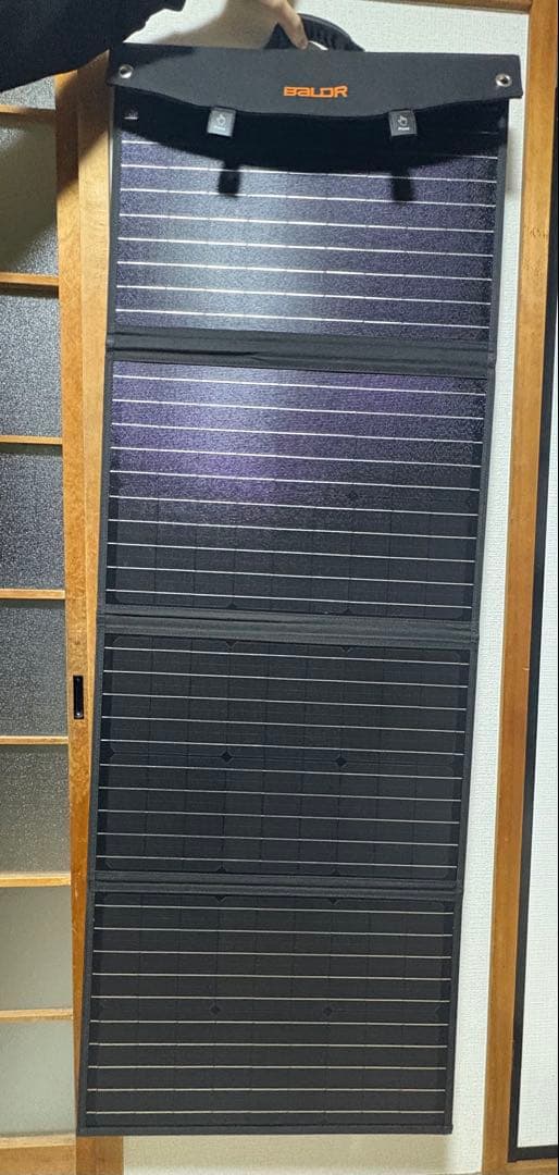 BALDR ソーラーパネル 120W【1度使用のみ】
