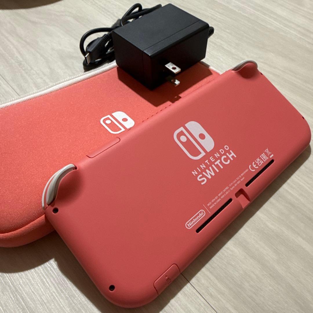 ニンテンドー　スイッチライト　ピンク
