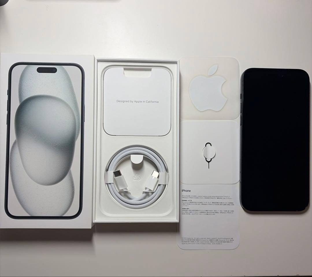 【美品】iPhone15Plus256GBブラック SIMフリー 94%