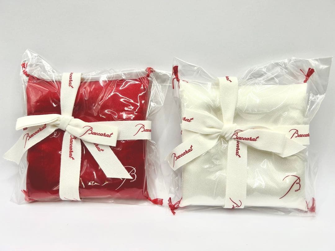 Baccarat バカラ 招き猫 レッド ブルー 2体 新品座布団2枚 付属品有