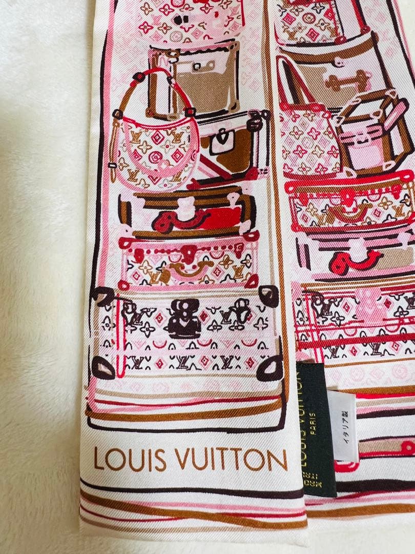 LOUIS VUITTON スカーフ 約20×7センチ