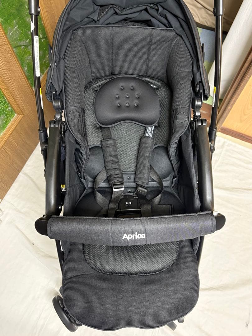 2024年モデル アップリカ ラクーナビッテクッション ベビーカー 清掃済み 黒