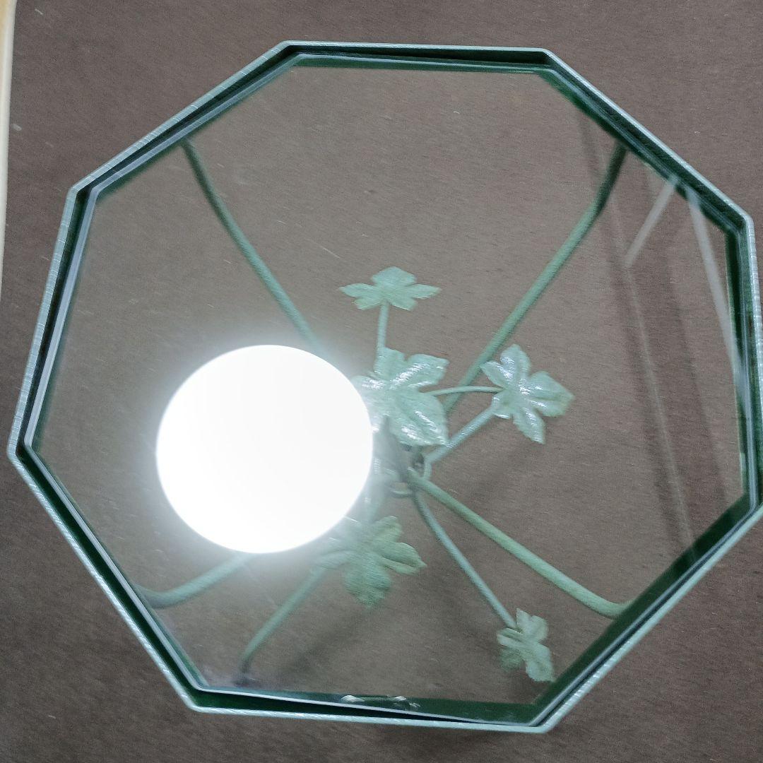 八角形 ガラスアイアンテーブル 葉モチーフ　　中古品