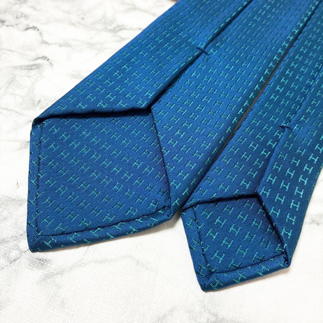 ✨未使用タグ付き箱付き✨HERMES ファソネ　H柄　ブルー系　ネクタイ