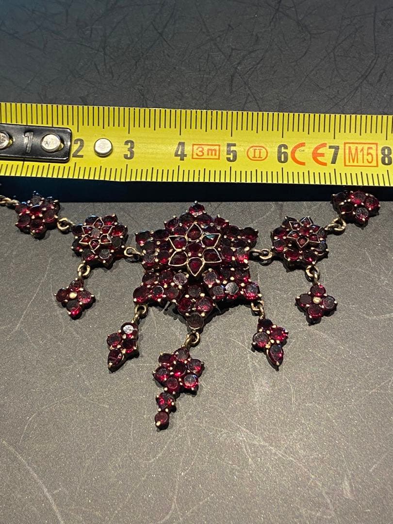 アンティークジュエリー　9金　ガーネット　ネックレスk