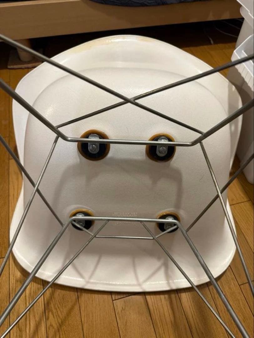 MODERNICA(モダニカ)社　イームズシェル　ファイバー　ケーススタディ®︎