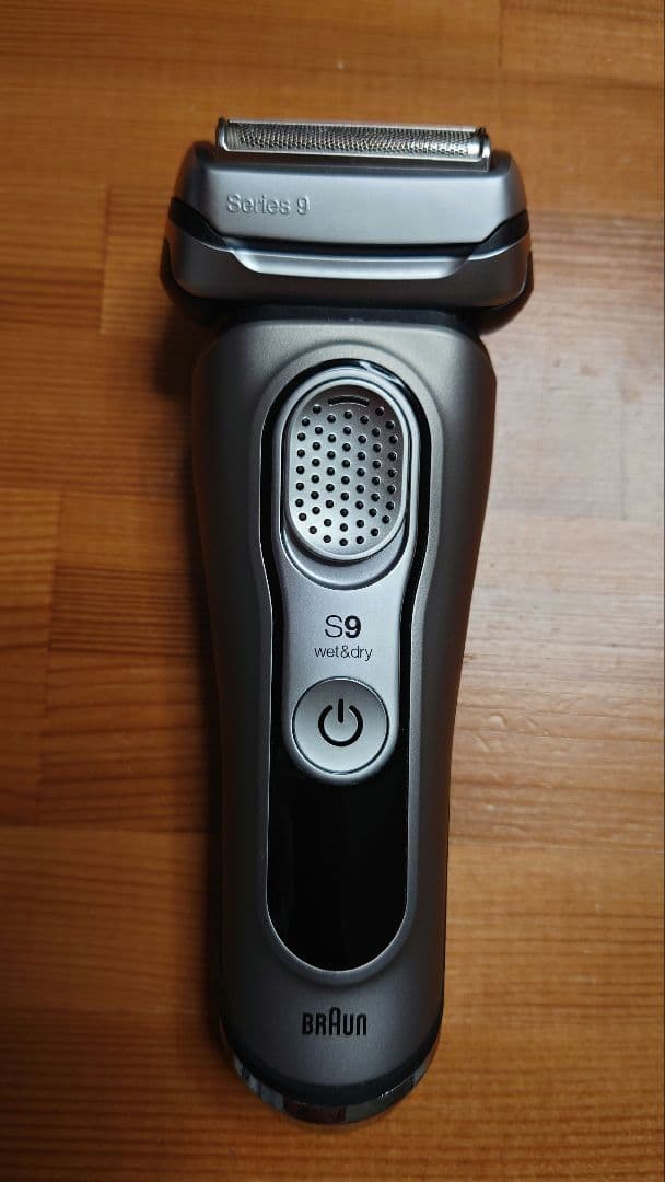 【訳アリ】ブラウン　シリーズ9 9384CC-V