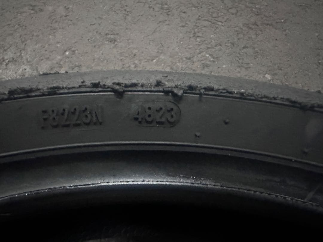 ピレリディアブロコルサV4 120/70-17 200/55-17 SC1
