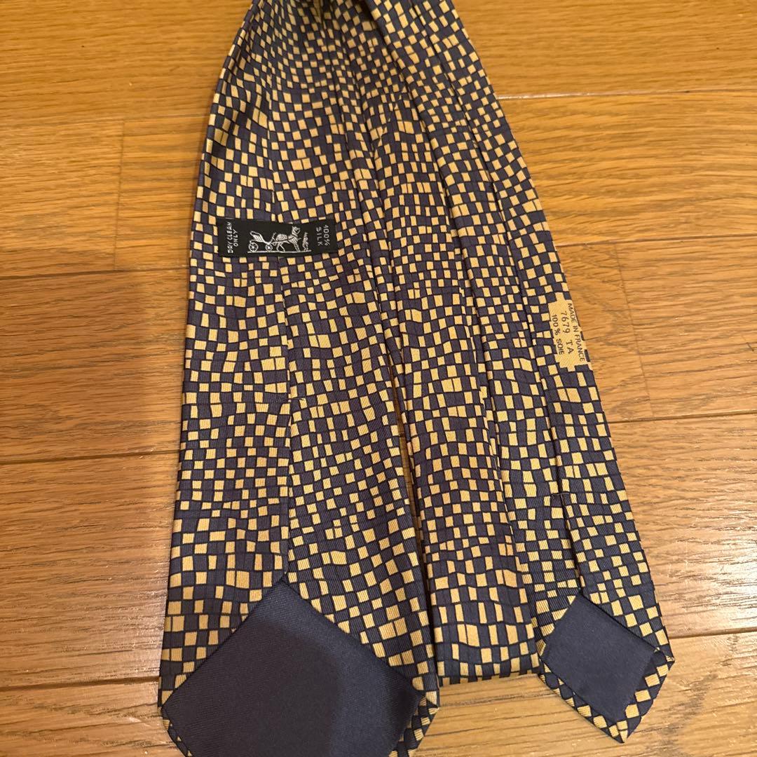 HERMES ネクタイ＆ポケットチーフ