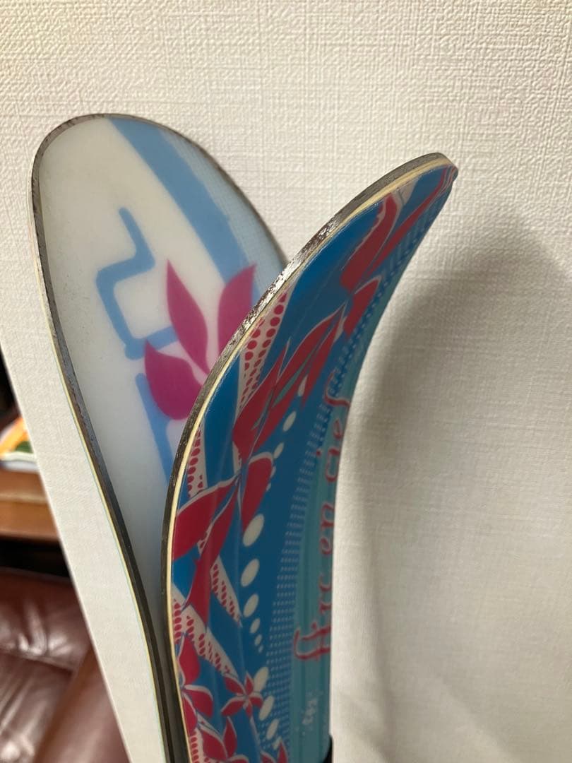 【新品】Salomon サロモン　arc en ciel スキー板137センチ