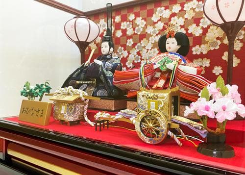 特別奉仕品 芥子親王 赤塗り 花梨ボカシケース入 雛人形 ひな人形 海外土産
