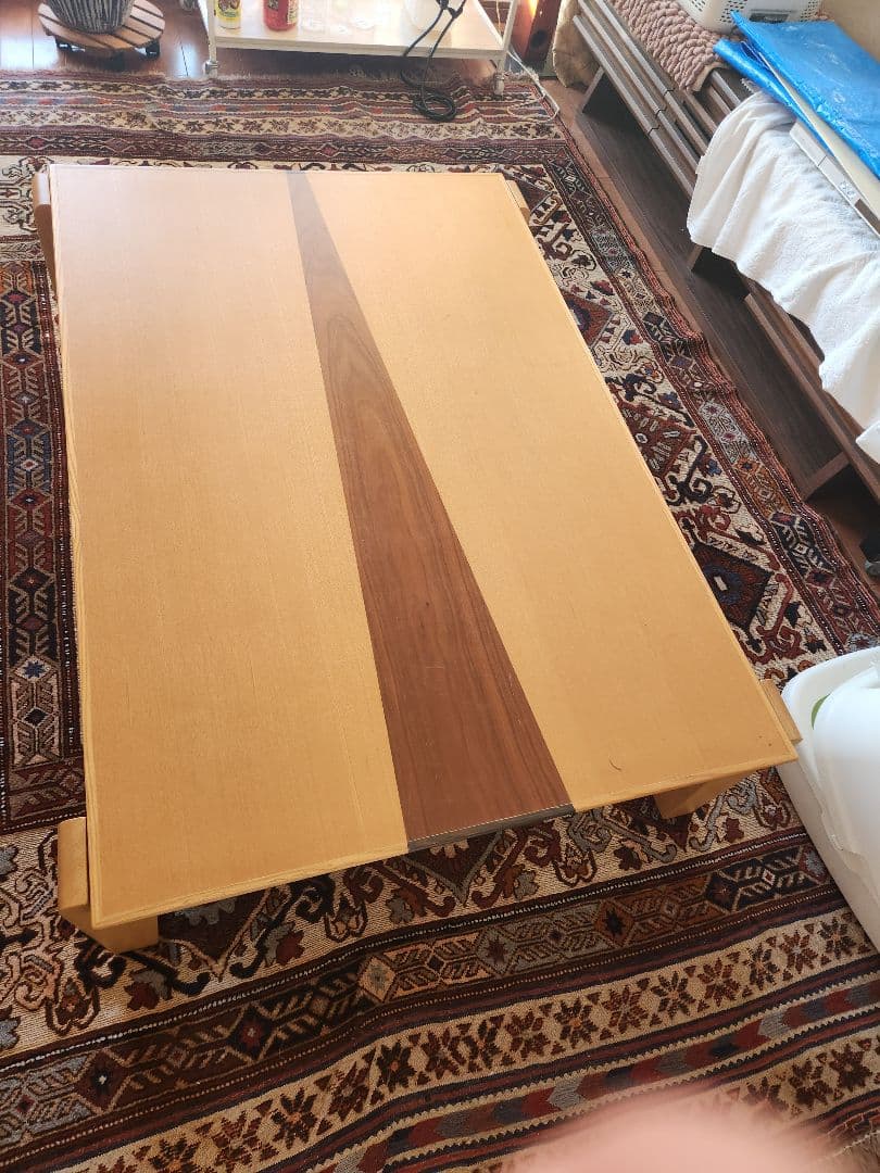 ナチュラルウッド ストライプデザイン テーブル