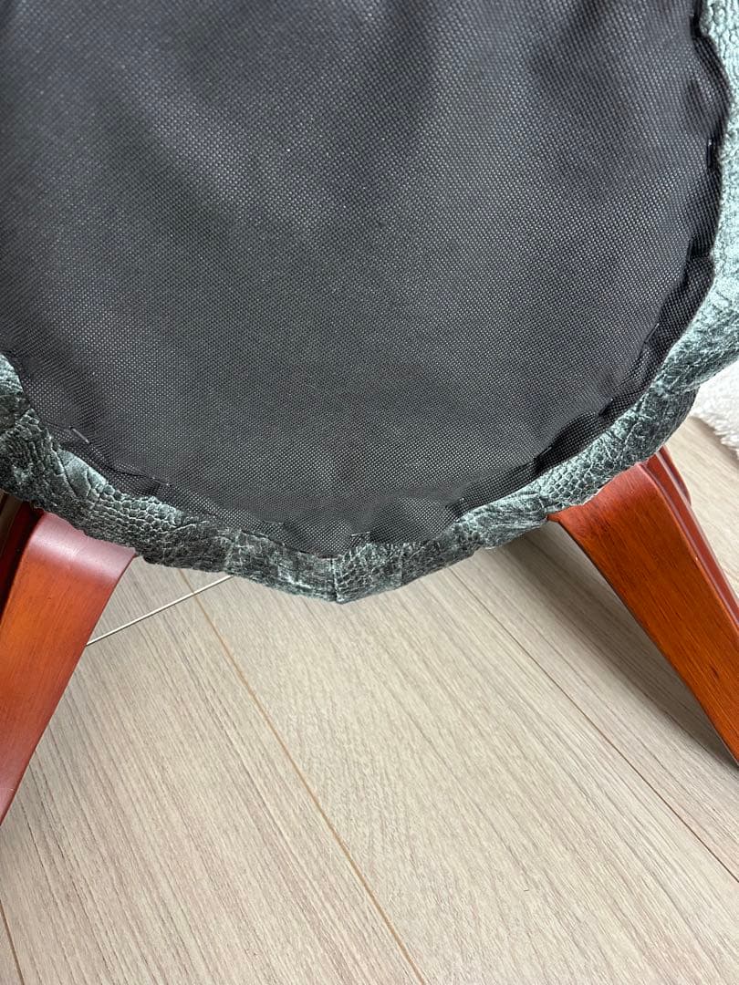 クロコダイルパターン ラウンドオットマン