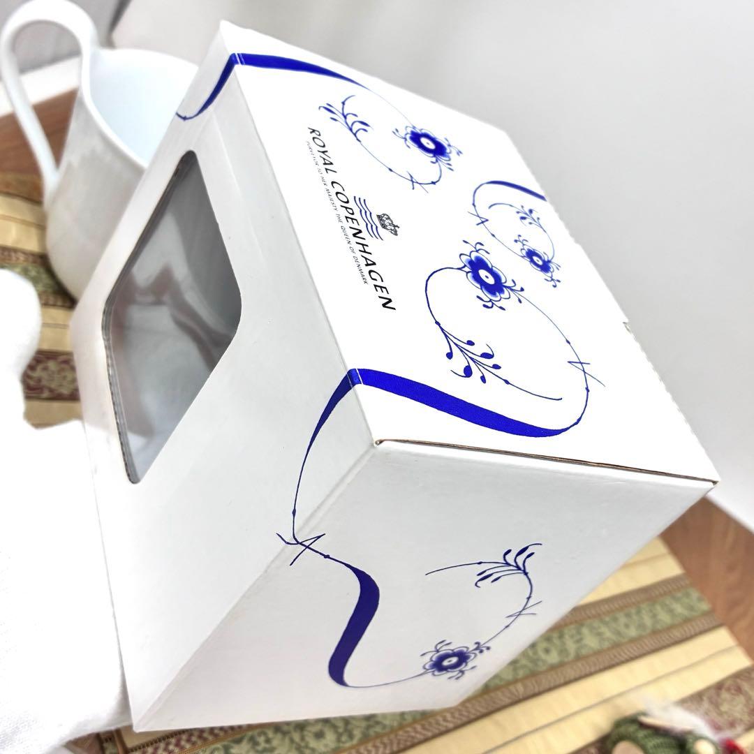 新品未使用　ロイヤルコペンハーゲン　ブルーフルーテッド　イニシャル【R】カップ