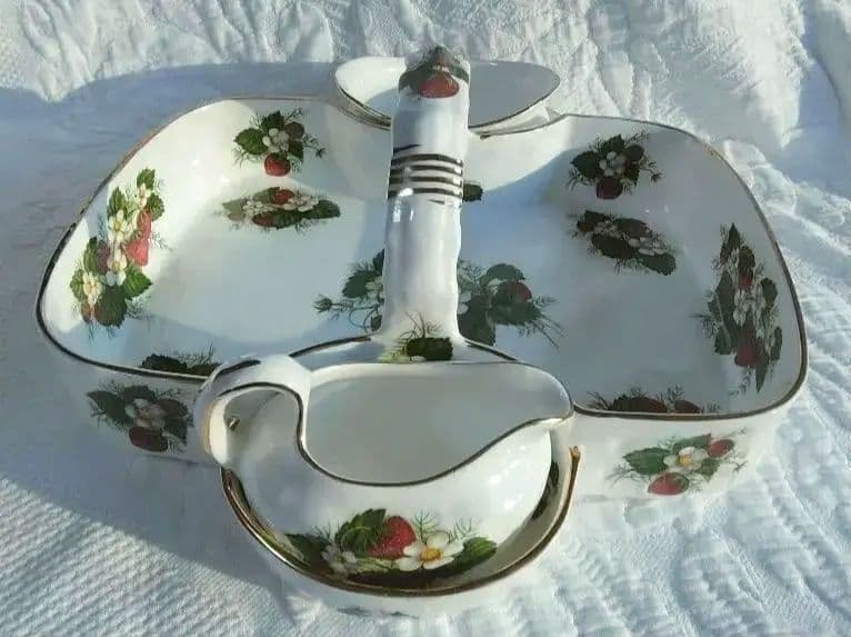 Hammersley ハマースレイ ストロベリー バスケット