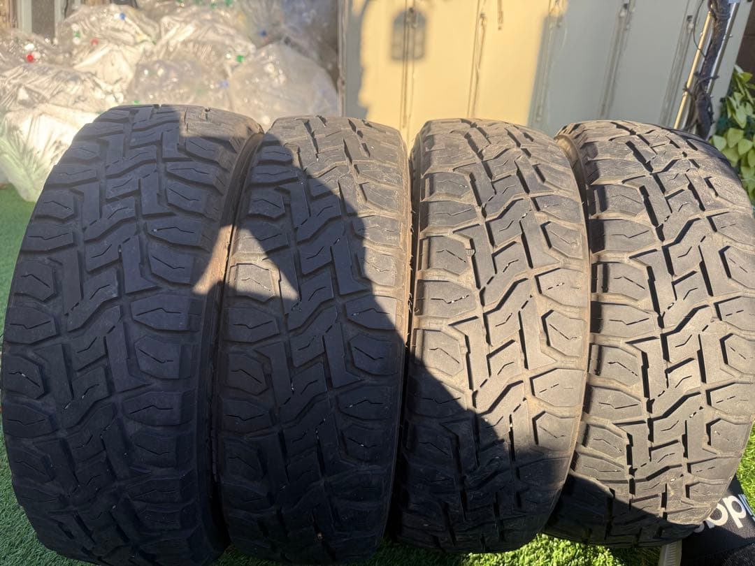 【中古】トーヨーオープンカントリー　165/60r 15 ４本残溝半分程　送料込