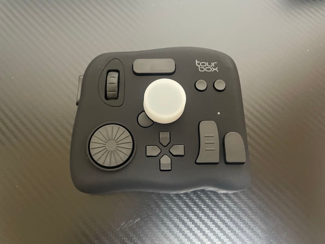 TourBox NEO ブラック　ケース付き