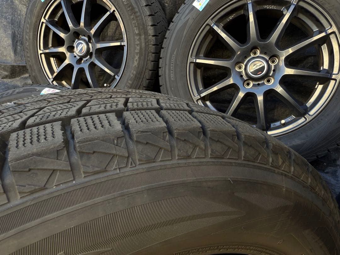 送料込 225/65R17 スタッドレス ハリアー RAV4 等