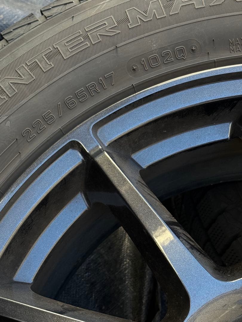 送料込 225/65R17 スタッドレス ハリアー RAV4 等