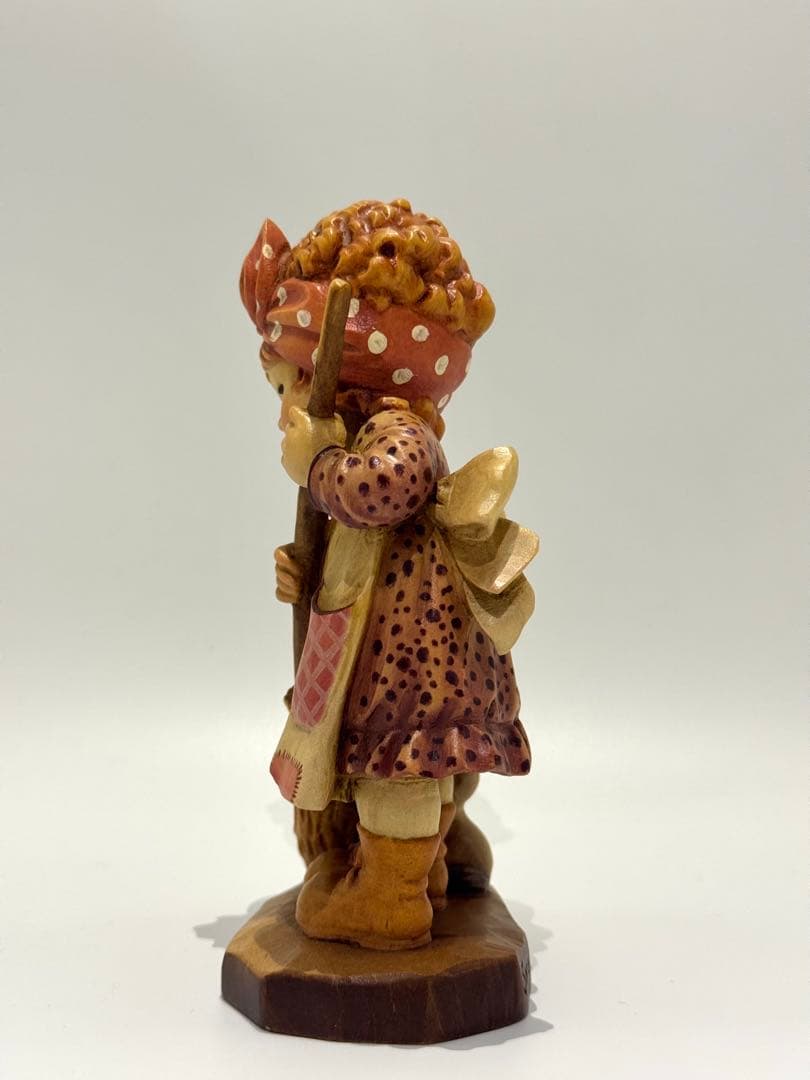 ANRI 木彫り人形 4000体限定 アンリ フィギュア フィギュリン