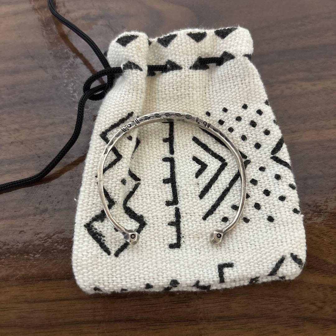 アダワットトゥワレグ　バングル