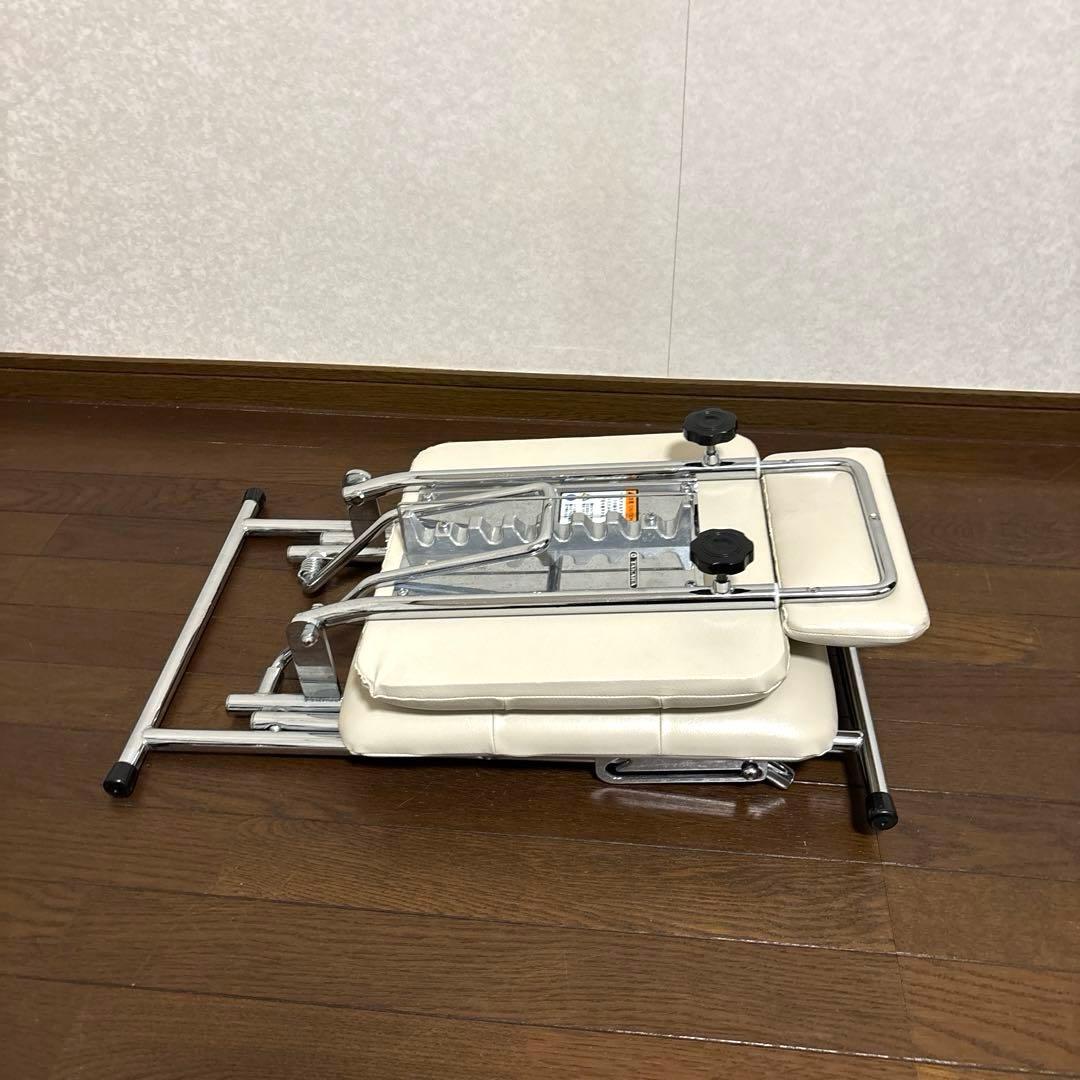 【美品】タカラベルモント 折りたたみ エステチェア
