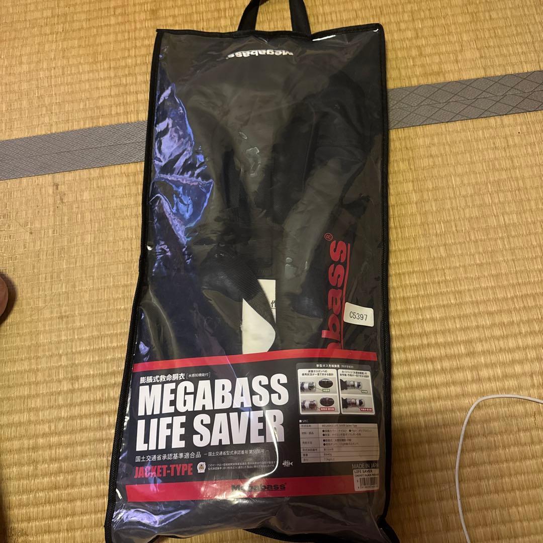 メガバスLIFE SAVER（ジャケットTYPE）