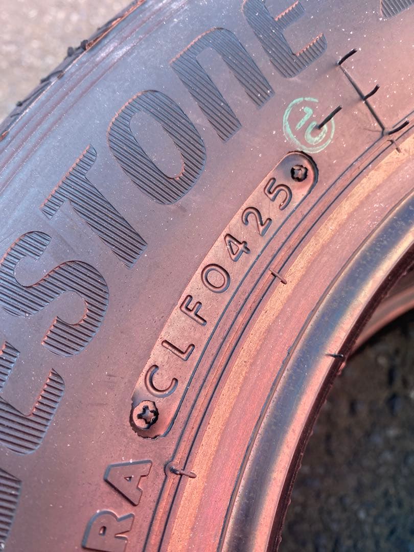 ブリヂストンK370 145/80R12LT タイヤ