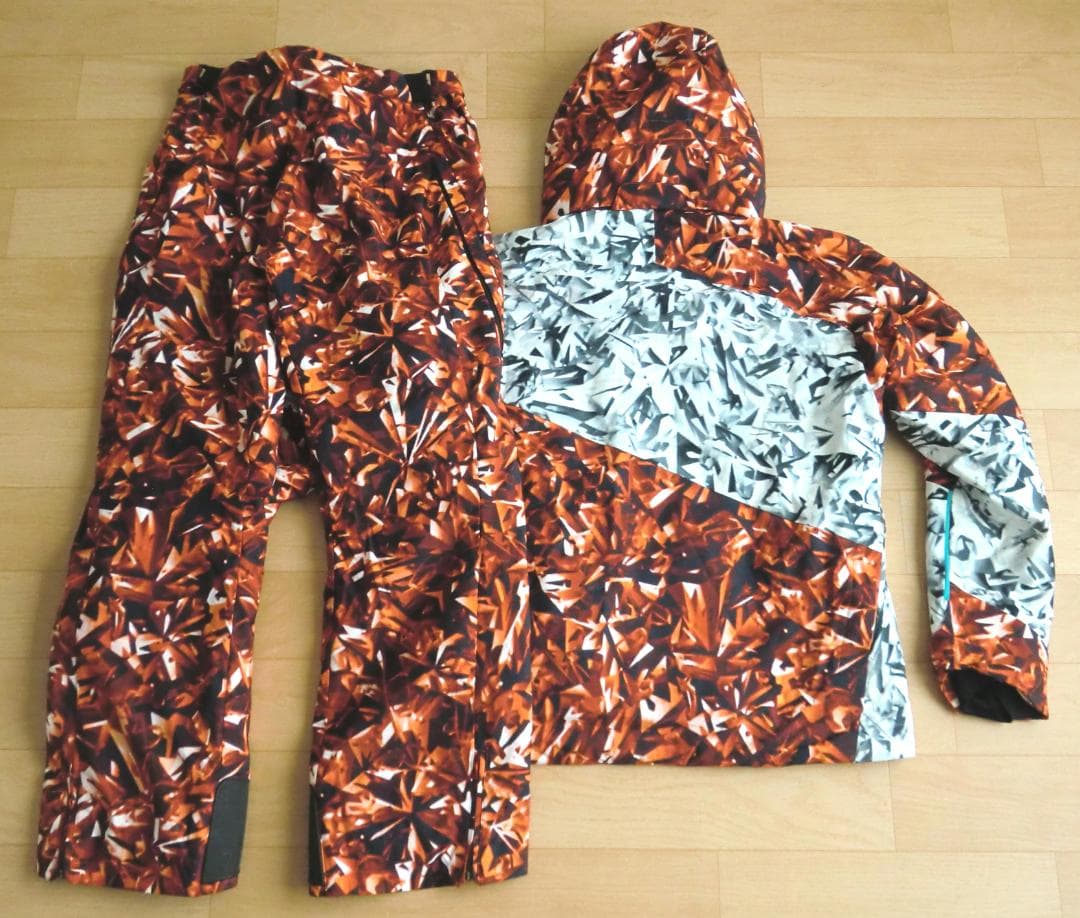 ■■11月限定■送料無料■美品■DESCENTE■男性用スキーウエア上下■XO■