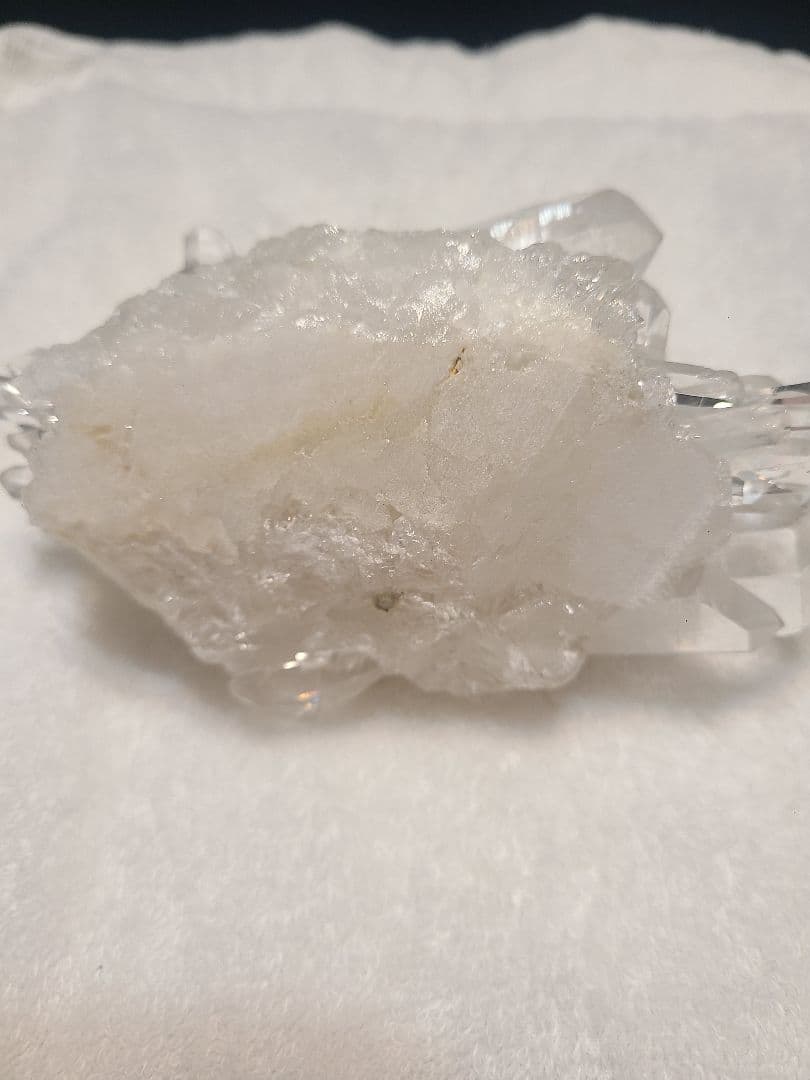レア　水晶クラスター　ブラジルミナスジェライス州産　水晶クラスター　488g