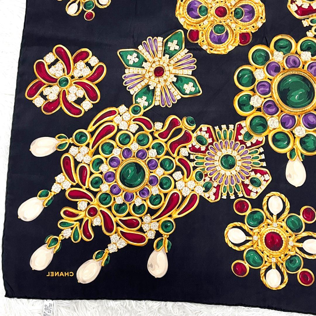 極美品 シャネル グリポア シルク100% 大判スカーフ 宝石ジュエリー柄