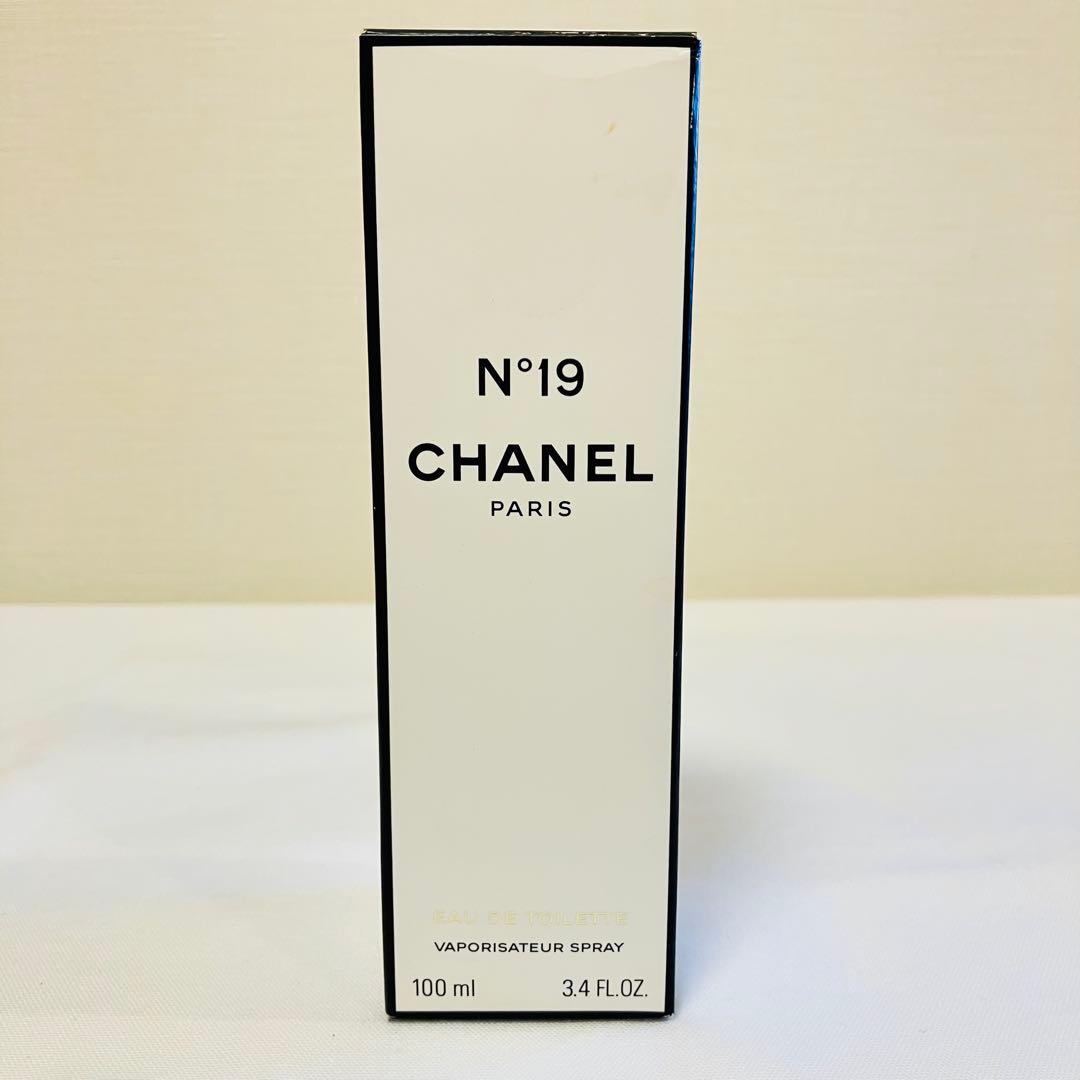MIYABI2点新品シャネル　N°19 オードトワレ　香水　100ml ②