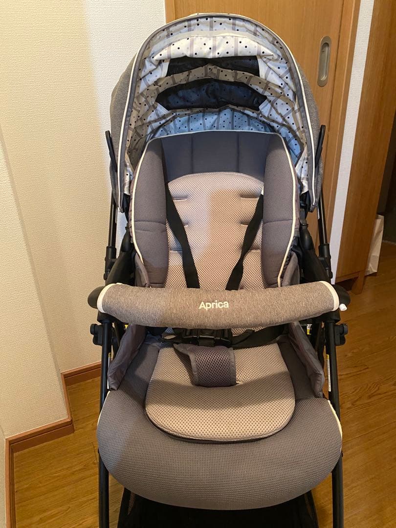 Aprica ベビーカー ラグーナ➕フットマフ➕レインカバー付き