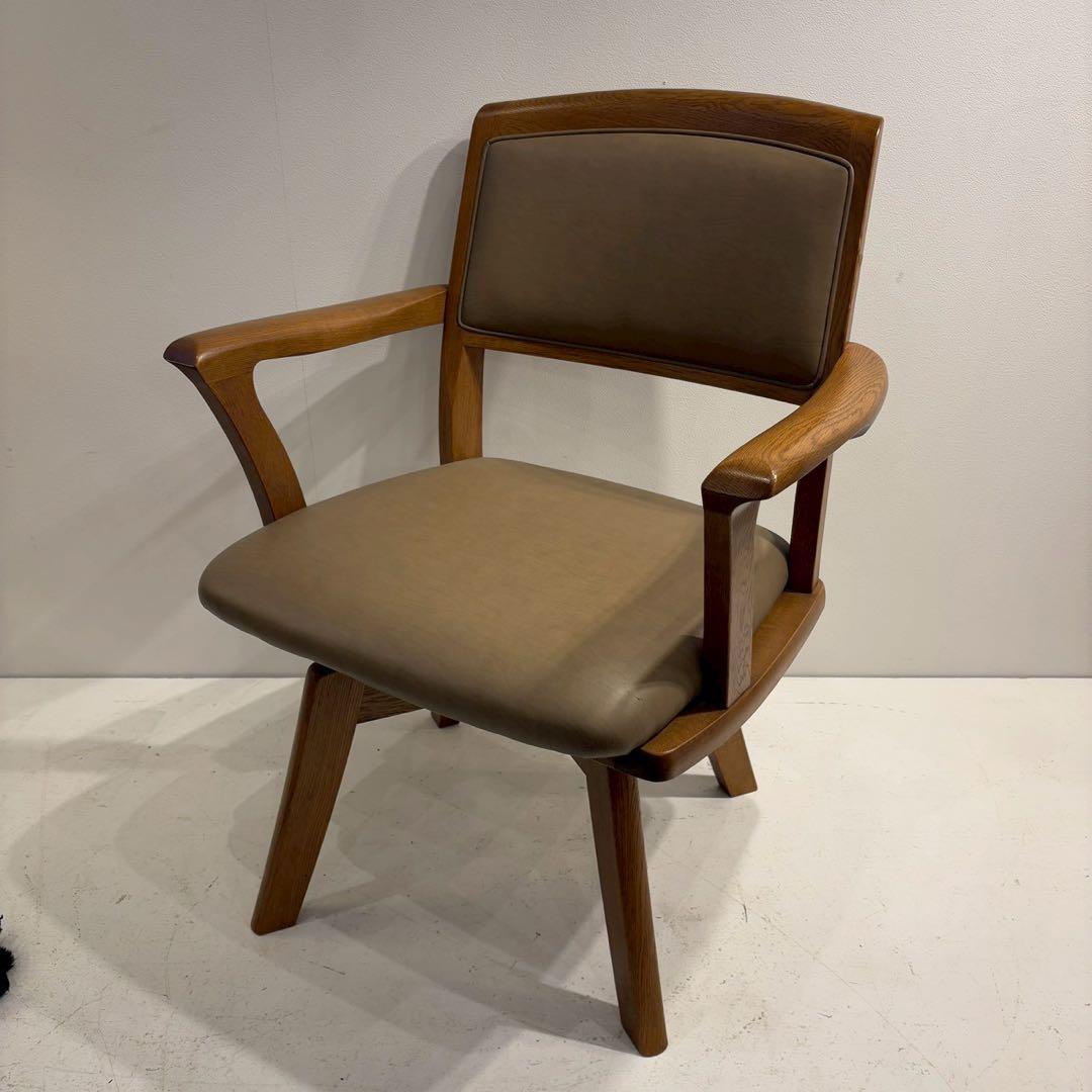 Dainichi 回転チェア　カントリーチェア　ダイニングチェア