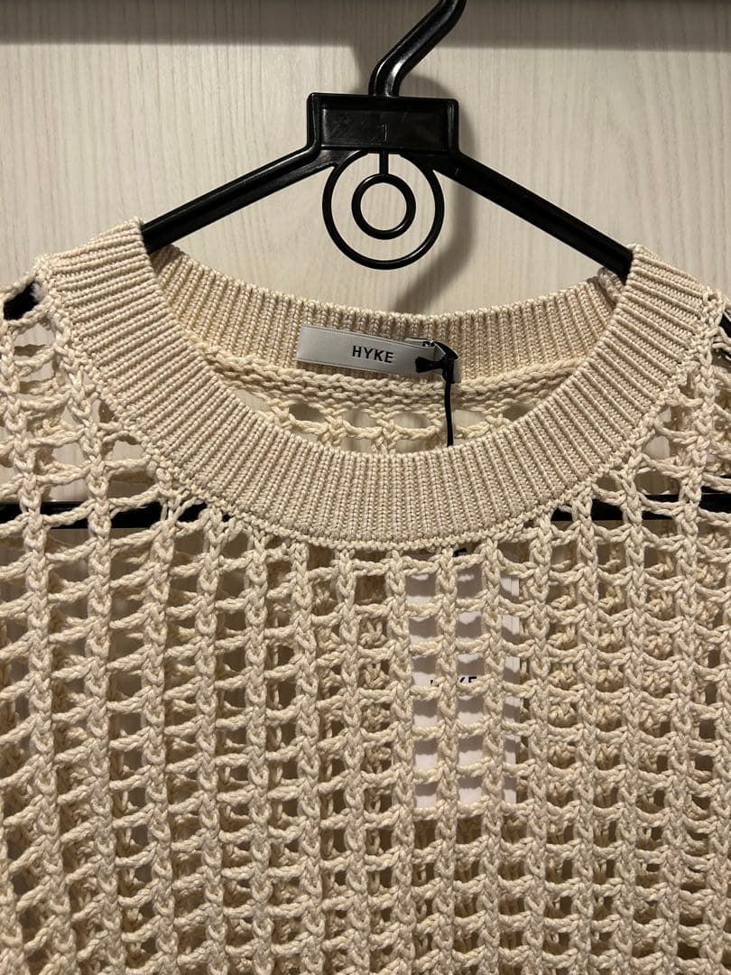 【HYKE】CROCHETED SWEATER