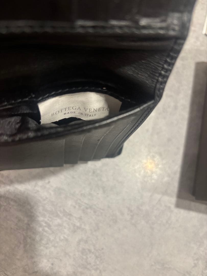Bottega Veneta イントレチャート ブラック 二つ折り財布