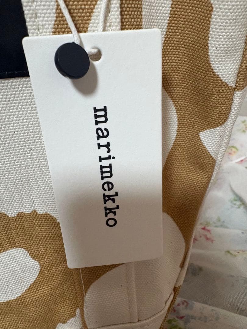 marimekko（マリメッコ）トートバッグ　ウニッコ　国内正規品　新品
