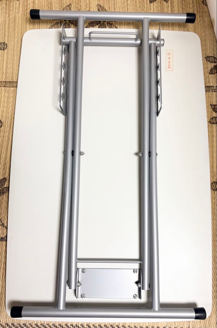 テーブル　ホワイト　折りたたみ式