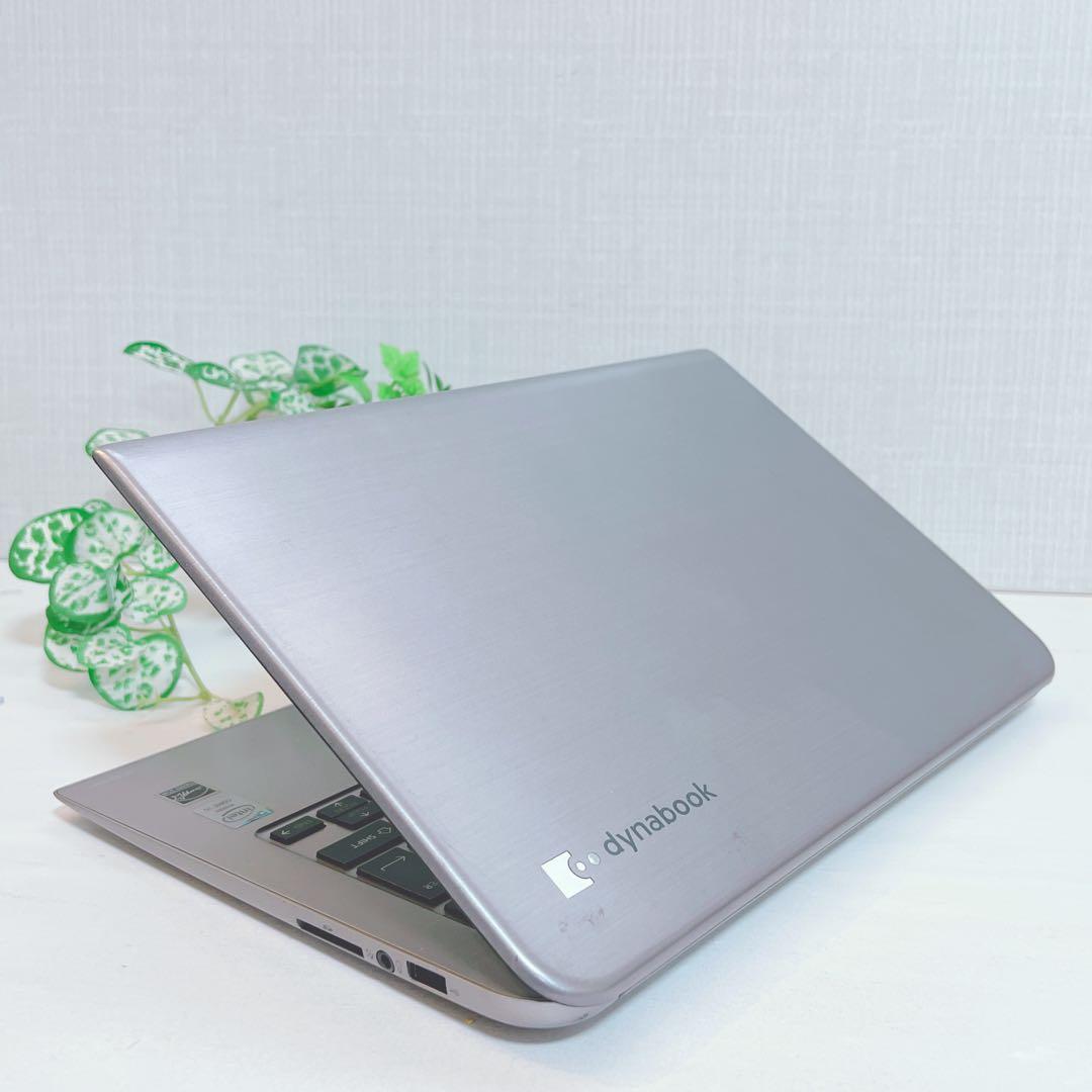 美品、スリム、コアi5、高速SSD、メモリ8G、イラレ&オフィス2021が使える